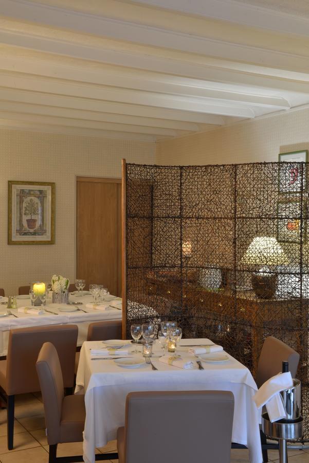 Logis Hotel Le Continental Шатору Екстер'єр фото
