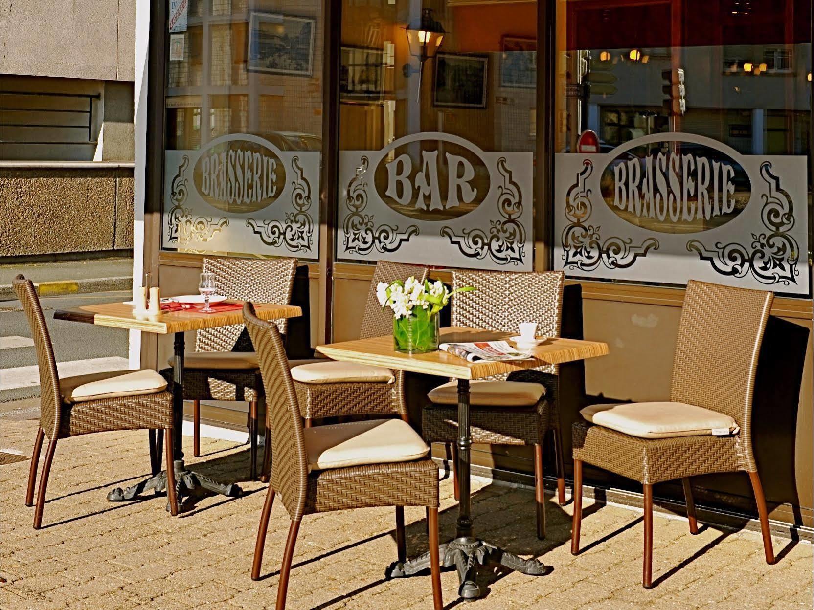 Logis Hotel Le Continental Шатору Екстер'єр фото